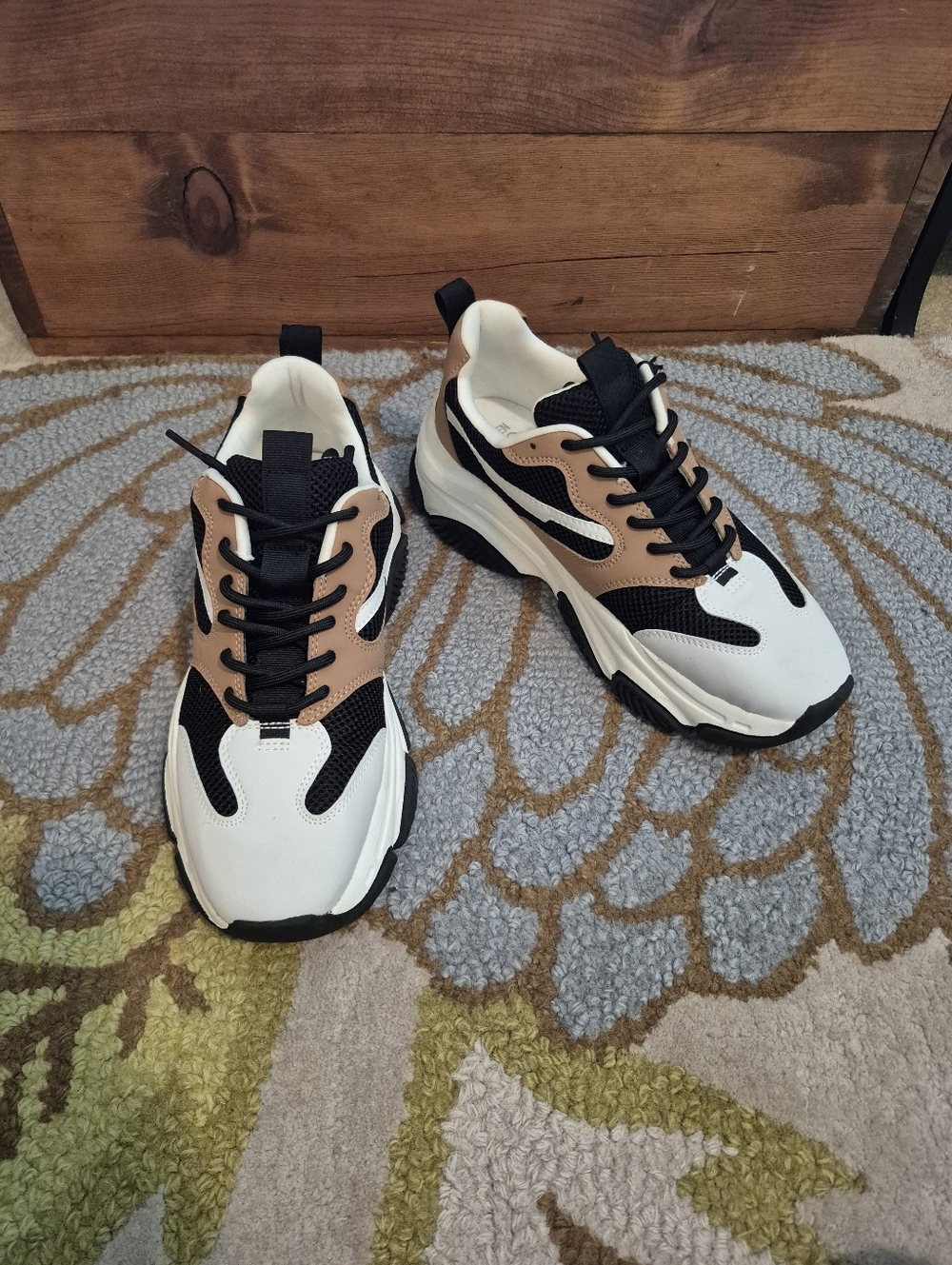 NWT Steve Madden Chunky Athletic Dad Sneakers Womens Size 11, Madden NYC